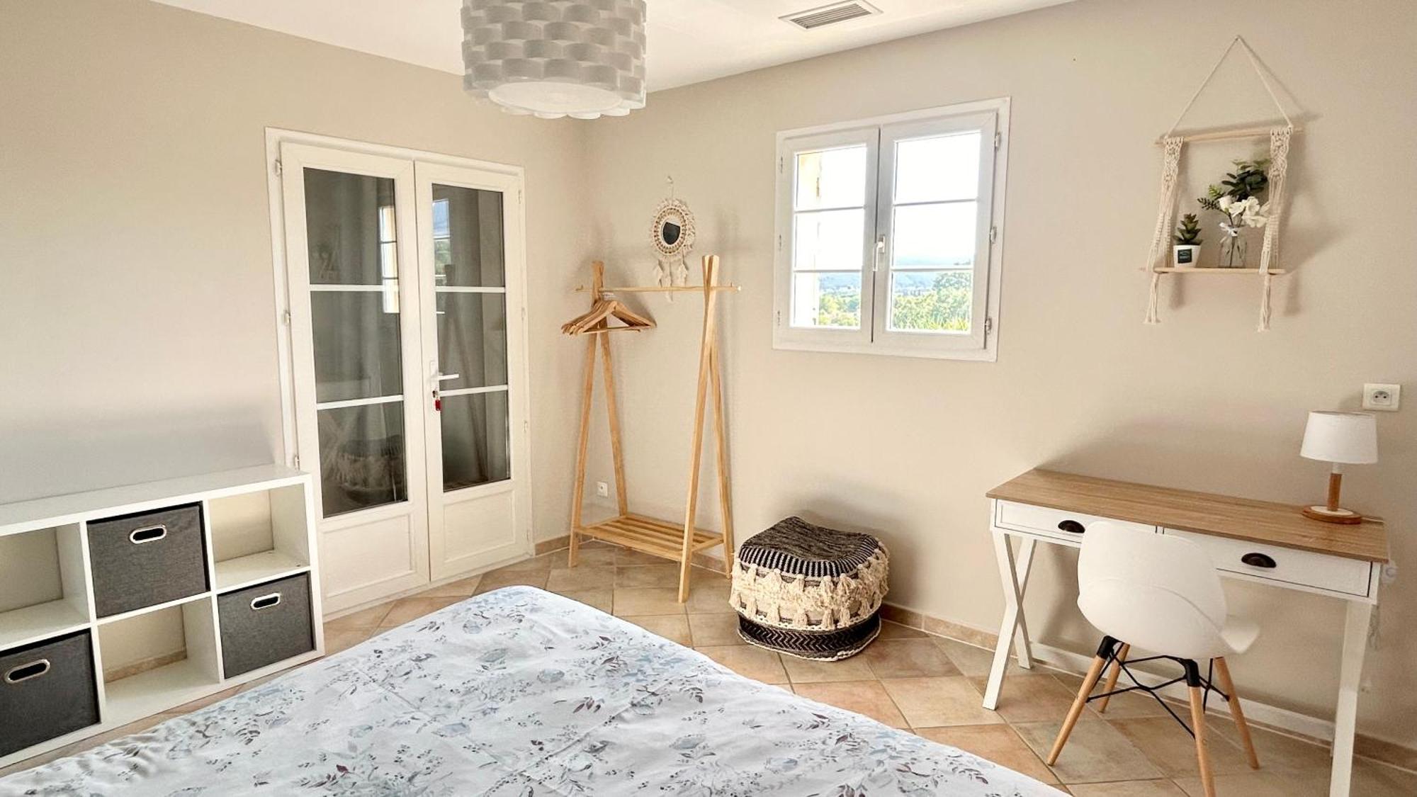 2 Hebergements - 10 Couchages - Parking, Piscine, Jacuzzi - Convivialite Roquebrune-sur Argens Luaran gambar